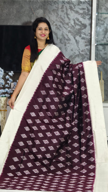 Pochampally-ikkat-Silk-Chocolate-White-weavesarees.com